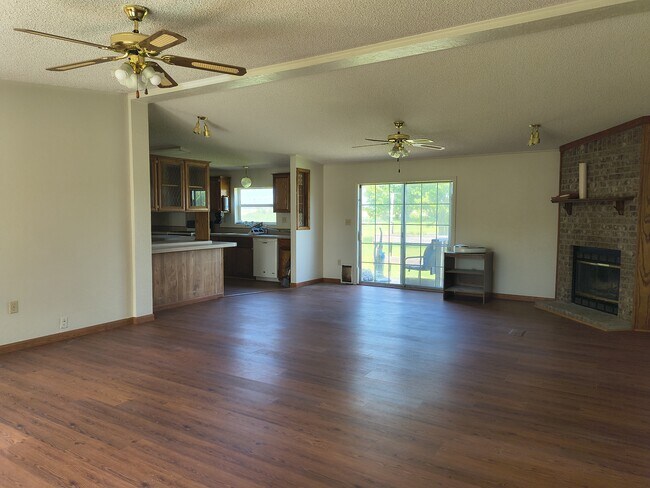 Building Photo - 4735 Co Rd 74