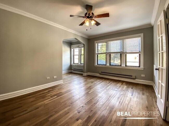 Building Photo - 0 bedroom in CHICAGO IL 60640