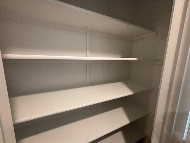 Building Photo - 1824 Marlin Spike Dr