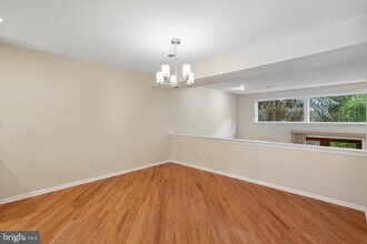 Building Photo - 156 Eaton Dr