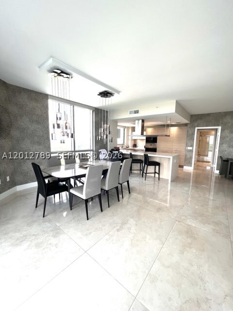 Building Photo - 17111 Biscayne Blvd