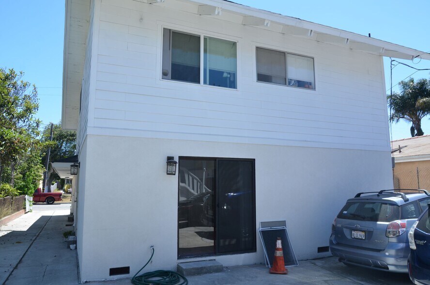 Building Photo - 4541 W 172nd St