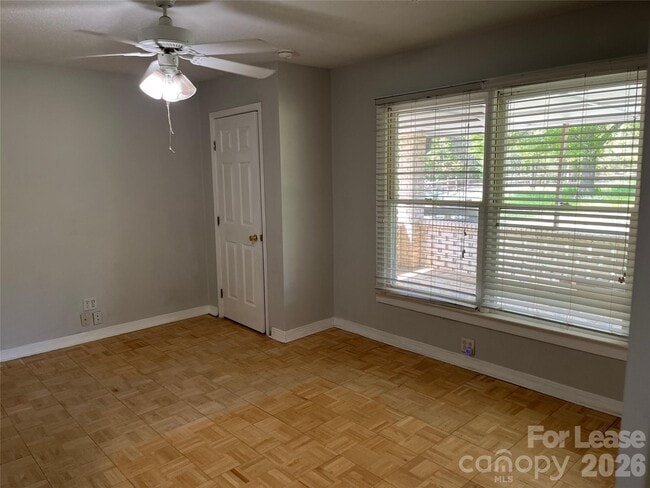 Building Photo - 8737 Whippoorwill Dr