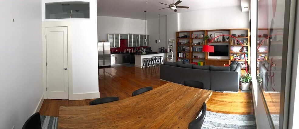 Building Photo - 305 Cambridge St