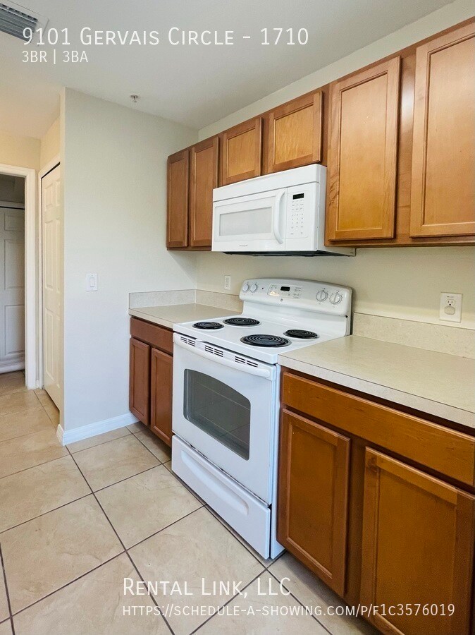 Building Photo - 9101 Gervais Cir