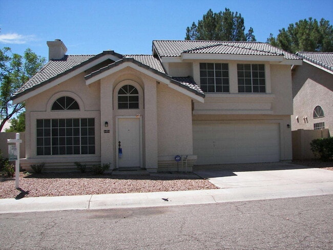 Primary Photo - GREAT LOCATION WITH A COMMUNITY POOL