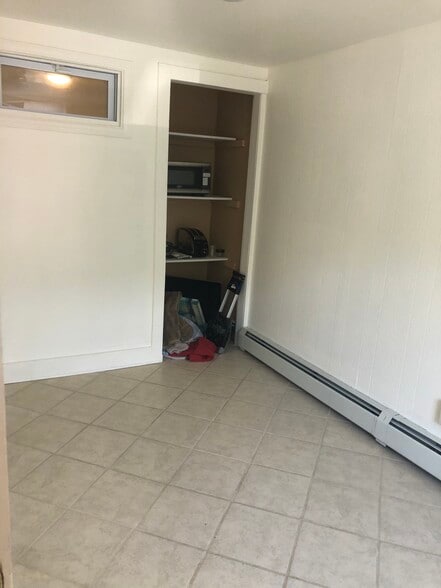 Office - 253 4th St