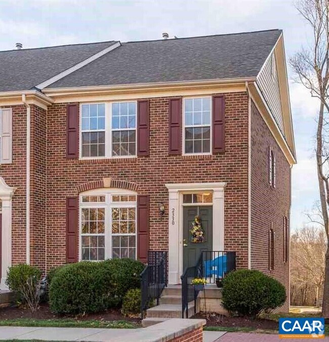 Building Photo - 2330 Abington Dr
