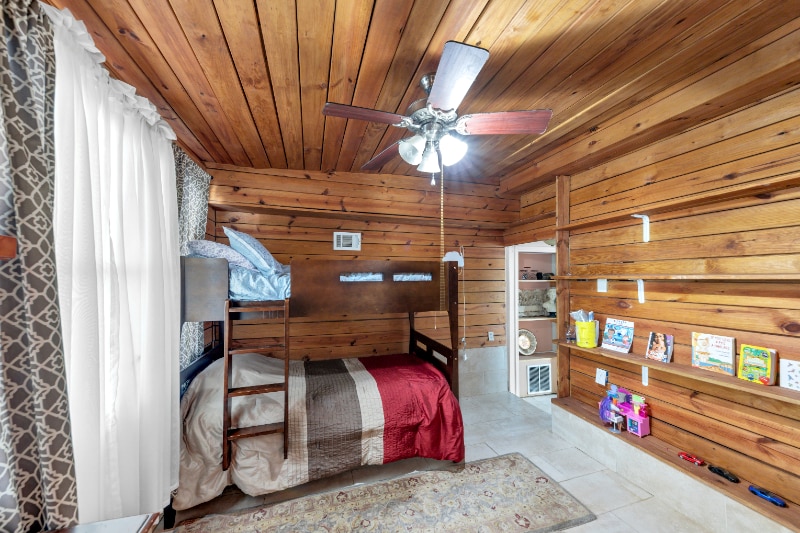 Building Photo - 1410 N Druid Hills Rd