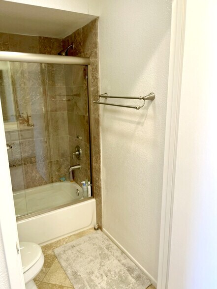 3rd Floor bathroom - 6625 Caminito Sinnecock