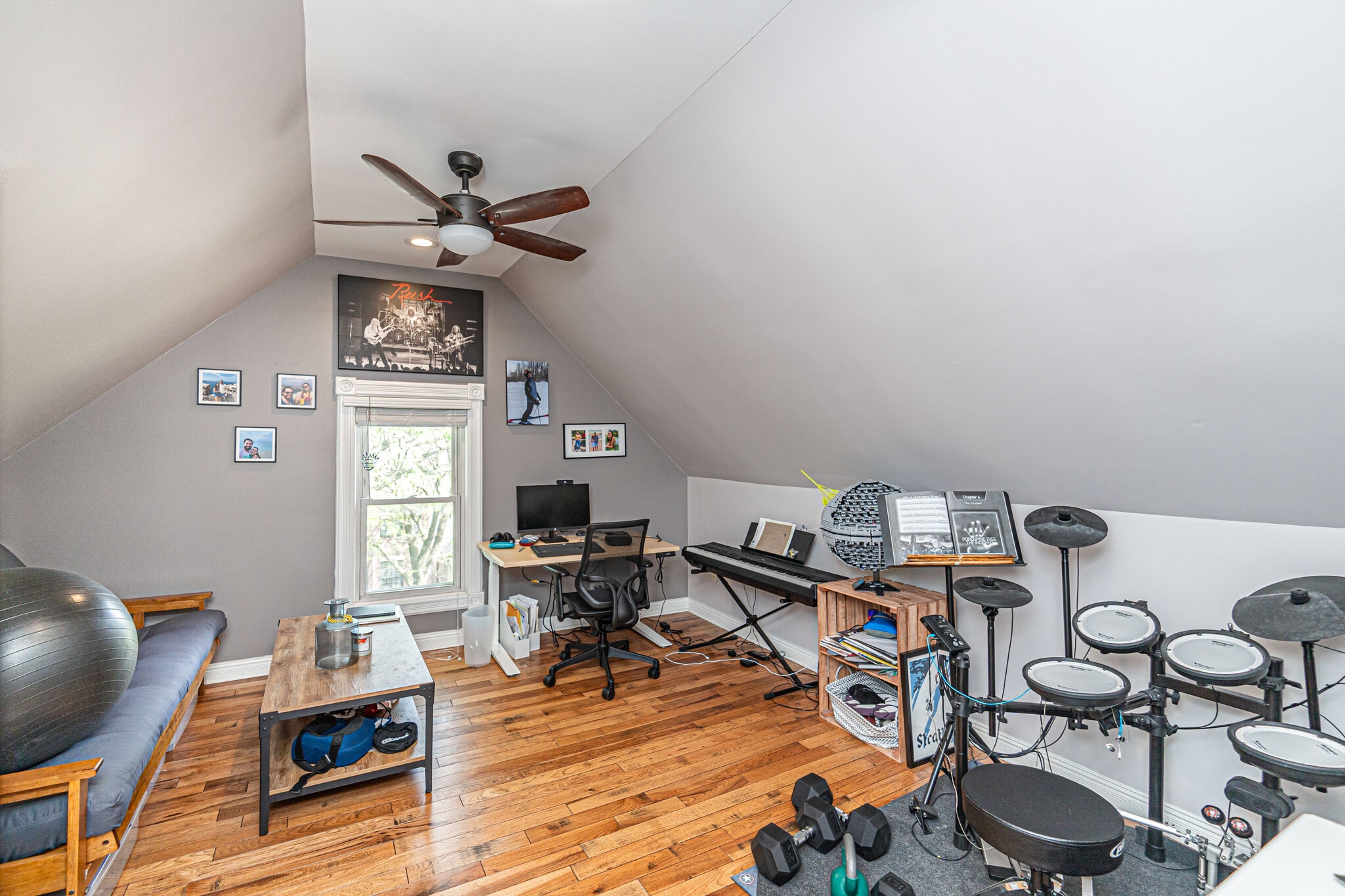 Upstairs bedroom 1 - 2526 N Rockwell St