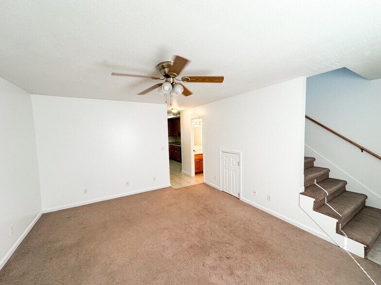 Building Photo - 174 Boswell Cir