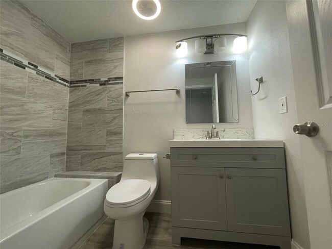 Building Photo - 139 Hunter Lake Dr