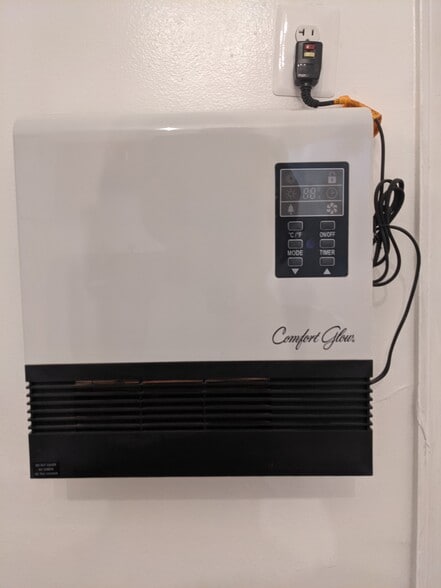 Heater - 2455 W Cortland St