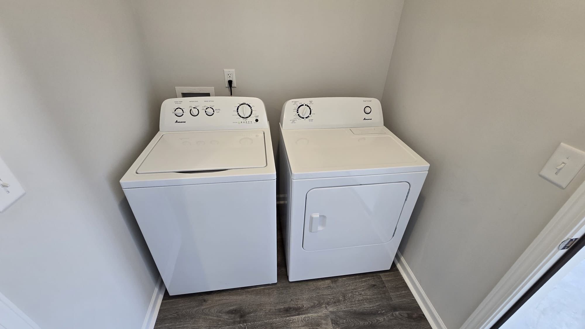 Building Photo - 9312 Little Osprey Dr