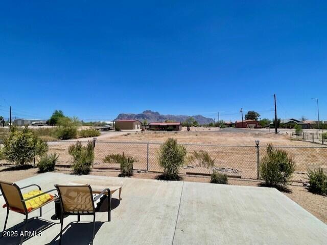 Building Photo - 120 N Royal Palm Rd