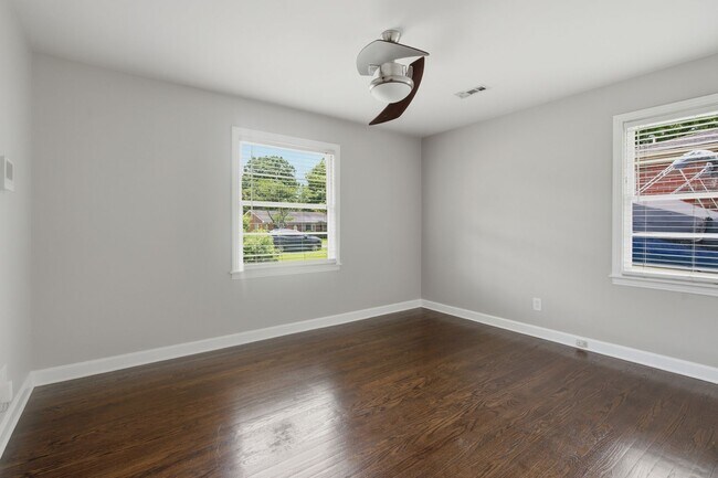 Building Photo - 4207 Glynda Dr