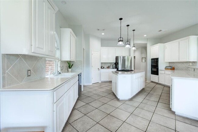Building Photo - 6219 Mound Airy Ct
