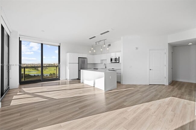 Building Photo - 101 Diplomat Pkwy