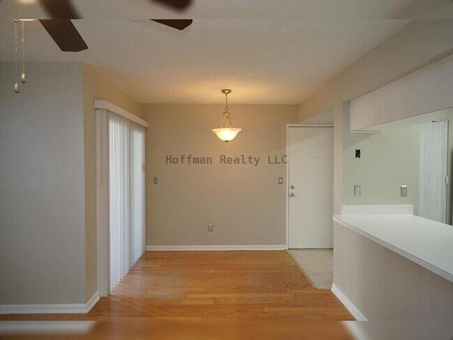 Building Photo - South Tampa condo in Hyde Park