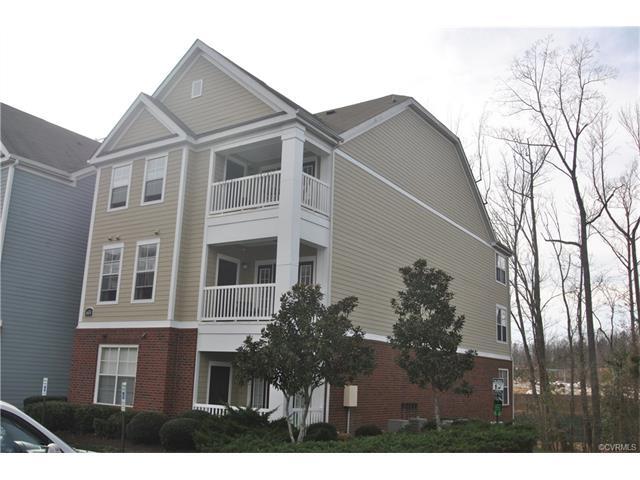 Facade - 604 Bristol Village Dr