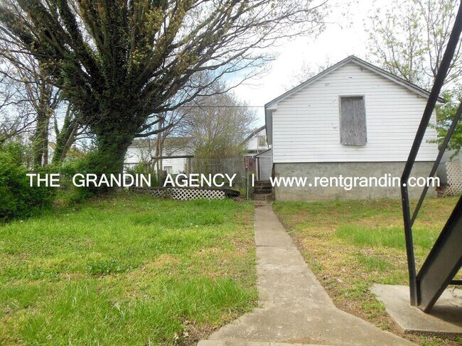 Building Photo - 1220 Dale Ave SE