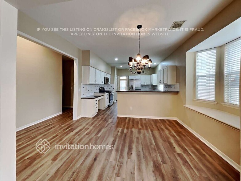 Building Photo - 7022 Fuchsia Ln