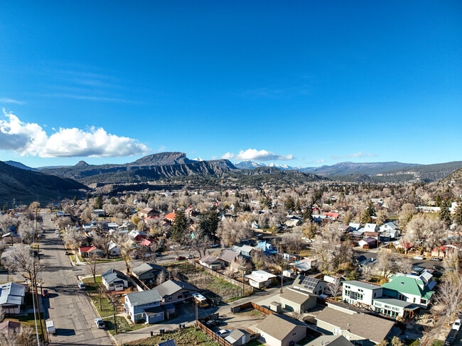 Building Photo - 190 E 7th Ave