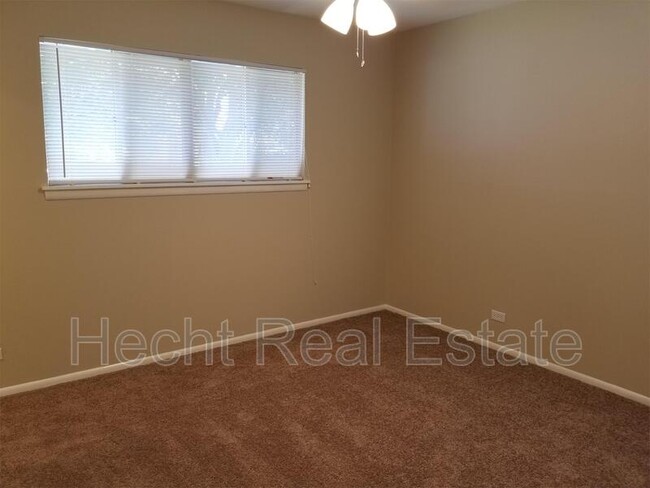 Building Photo - 6234 Flint Rock Dr
