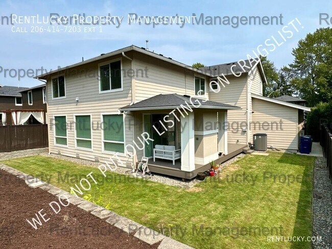 Building Photo - 34601 56th Ct S