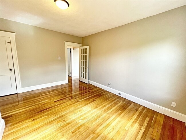 Building Photo - 15 Puritan Rd