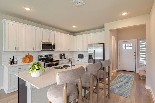 Building Photo - CAMBRIDGE PLAN