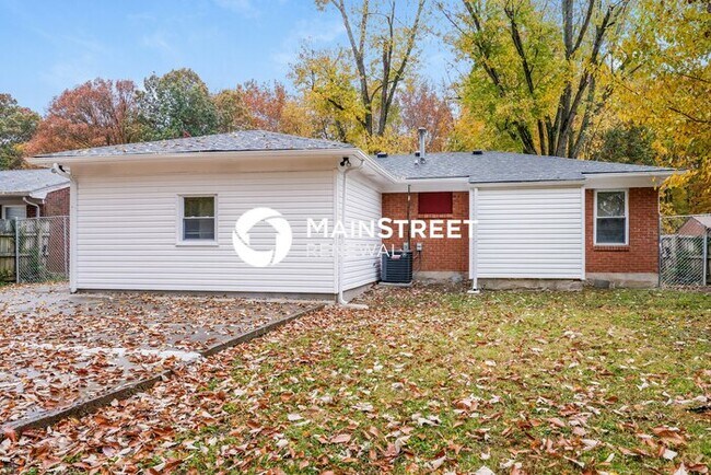 Building Photo - 3 Bedroom Pet-Friendly Home in LOUISVILLE,...