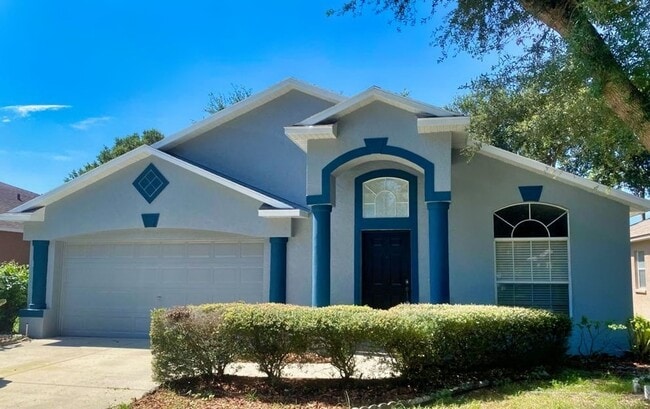 Building Photo - Somerset Beauty