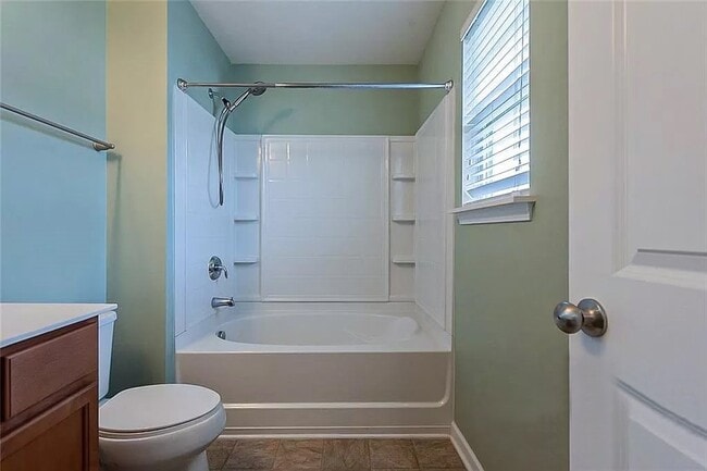 Building Photo - 311 Sandy Spring Ln