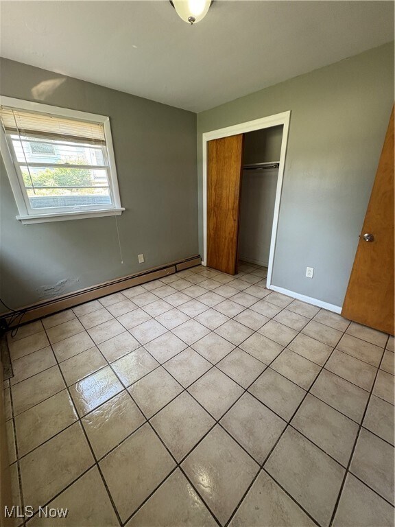Building Photo - 3055 Hadley Ave