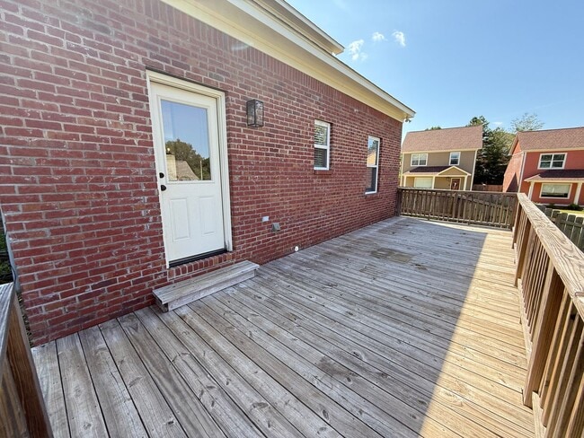 Building Photo - 33 Breckenridge Cv