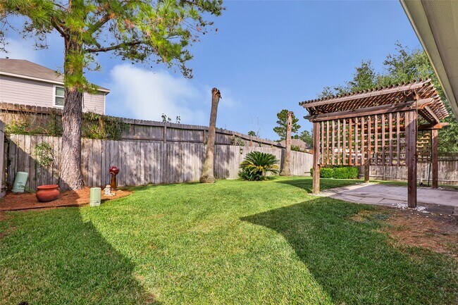 Building Photo - 20787 Oakhurst Park Dr