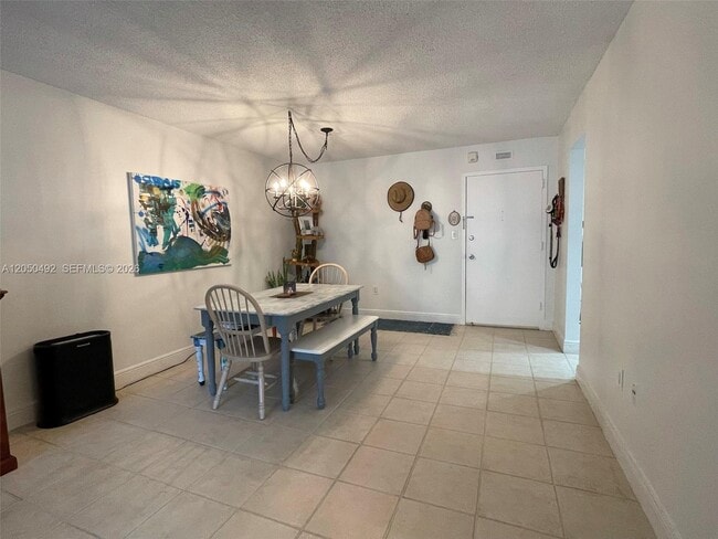 Building Photo - 1800 Sans Souci Blvd