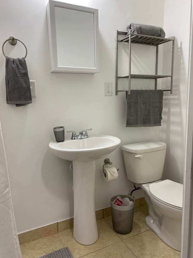 Building Photo - 14049 SW 270th Ter
