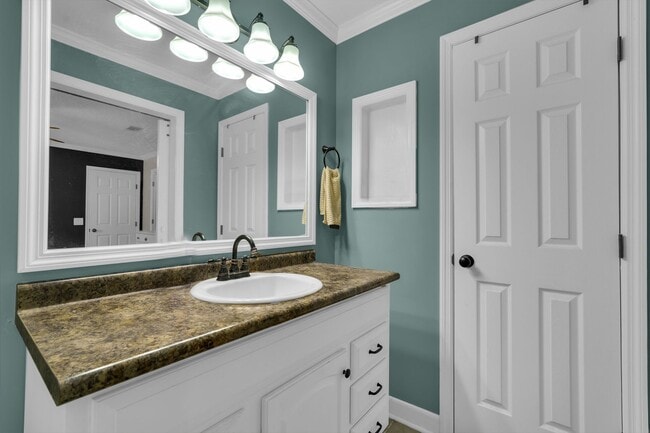 Building Photo - Charming 3-bedroom, 2-Bath Home on a Quiet Cul-de-Sac in Hinesville