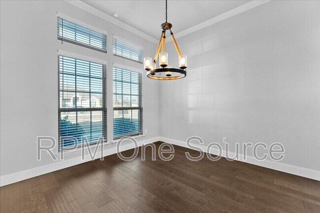 Building Photo - 6320 Starr Dr.