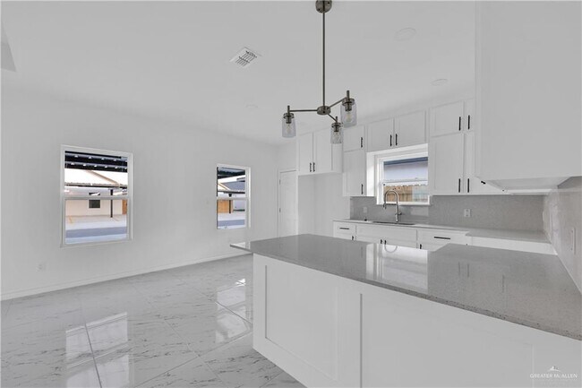 Building Photo - 11403 N 24th St
