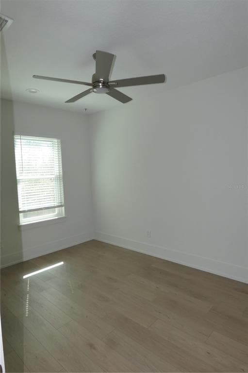 Building Photo - 610 1/2 14th St N