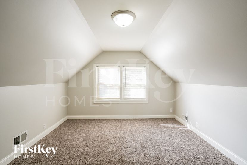 Building Photo - 6627 S Keating Ave