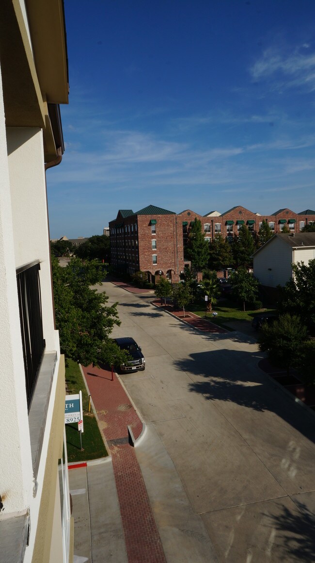 Northgate Proper College Station, TX Apartment Finder