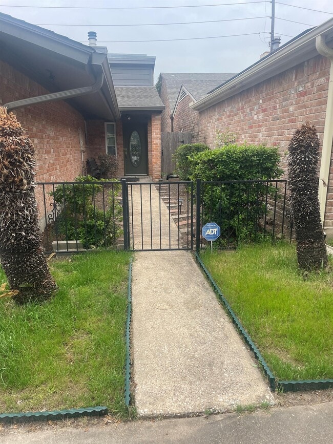 Building Photo - 4605 Cashel Glen Dr