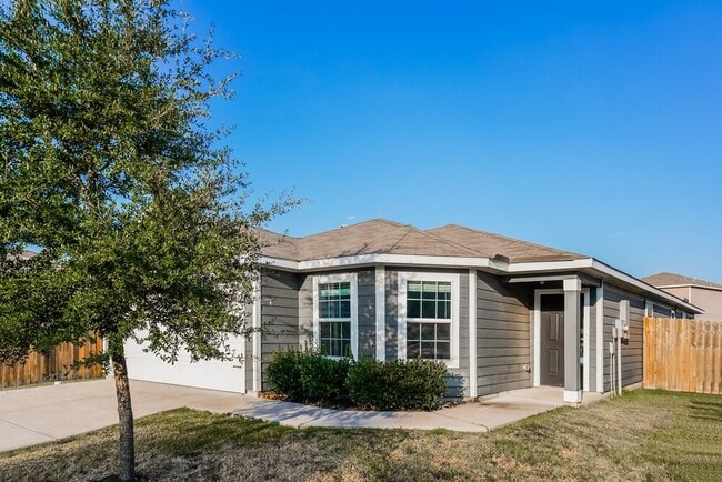 Building Photo - 27049 Leonardo Dr