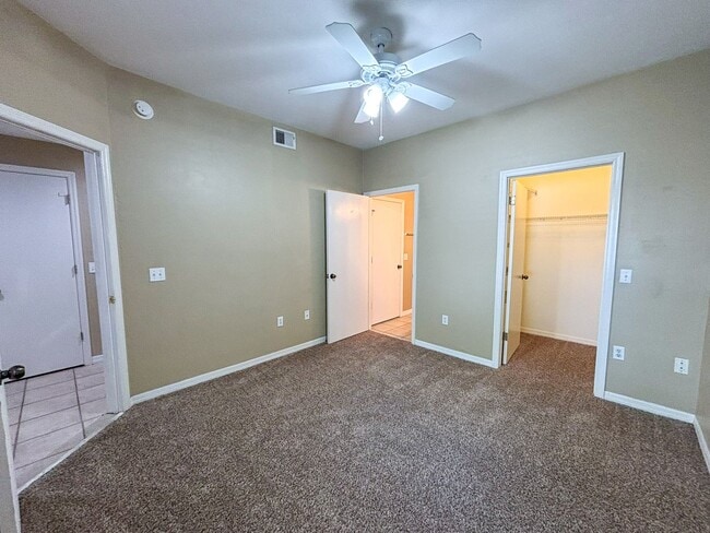 Building Photo - The Gables #29 - Pet Friendly!