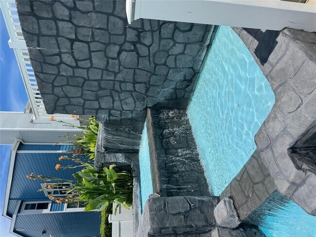Building Photo - 3506 Cove View Blvd